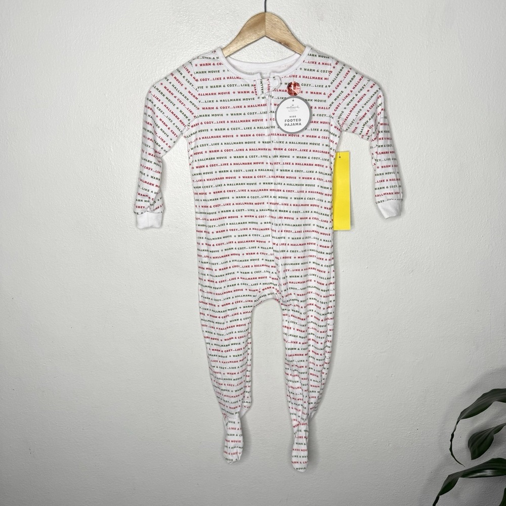 New Hallmark Movie Channel Kids Footed Pajamas Size‎ 3T Footie Christmas